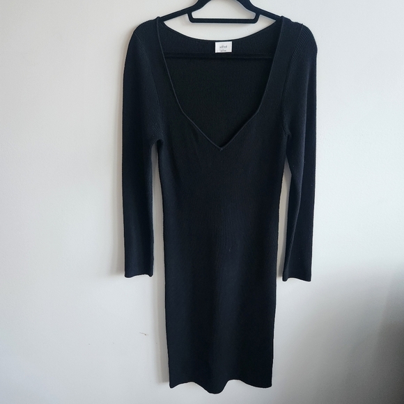 ARITZIA Wilfred Tuscany Long Sleeve Sweetheart Knit Sweater Dress Sz L - Picture 3 of 15